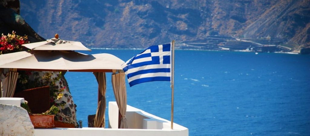 ΤτΕ: Κατά 77,2% μειώθηκε η εισερχόμενη ταξιδιωτική κίνηση το α’ 9μηνο του έτους – «Χάθηκαν» 20.8 εκατ. τουρίστες