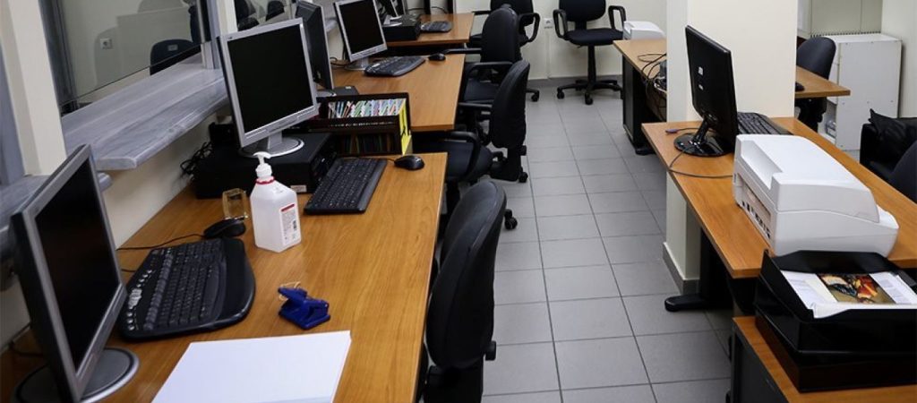 Αναστολή συμβάσεων Νοεμβρίου: «Εκπνέει» σήμερα η προθεσμία για τις δηλώσεις – Πως θα γίνουν οι πληρωμές