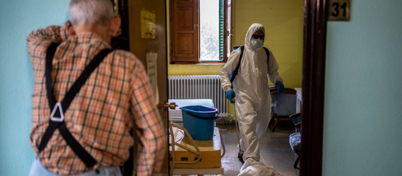 Ισπανία: Προτεραιότητα σε τρόφιμους και υγειονομικούς γηροκομείων για τον εμβολιασμό κατά του ιού