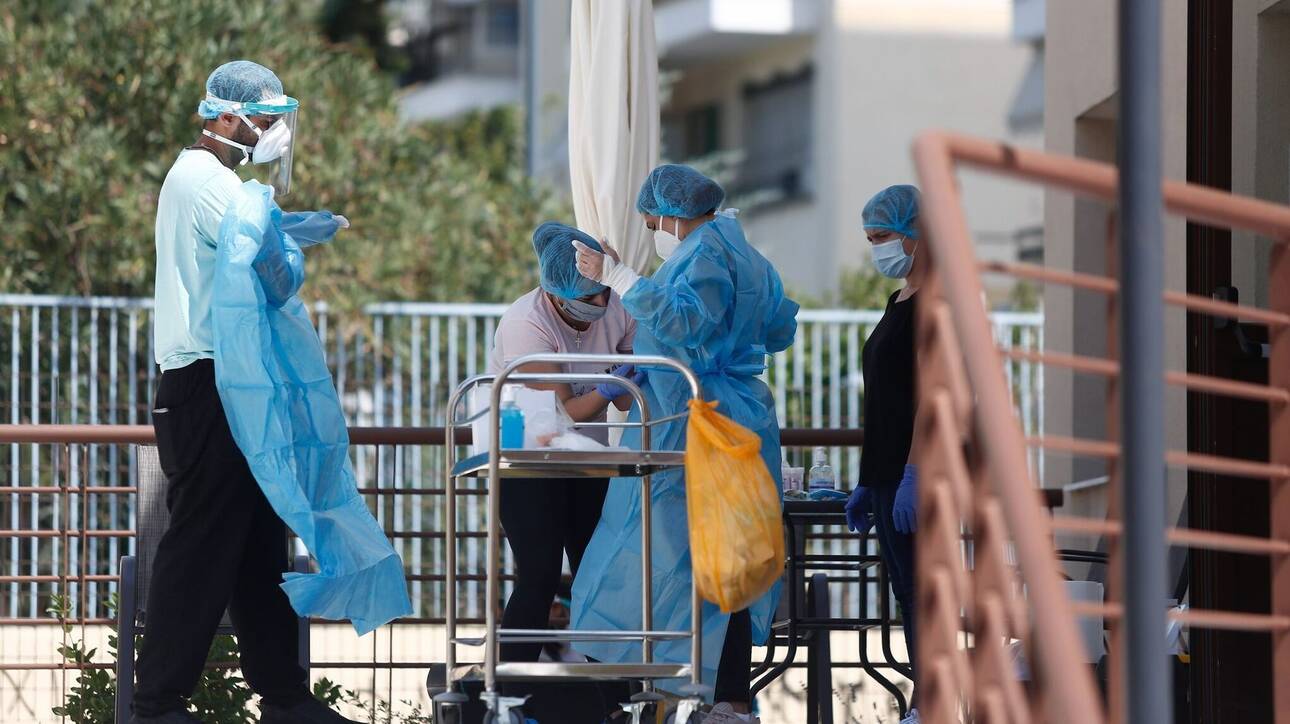 Κ.Τριανταφυλλίδης: «Η θερμοκρασία και οι μεταλλάξεις που σημειώθηκαν έκαναν πιο επιθετικό τον κορωνοϊό στην Ελλάδα»