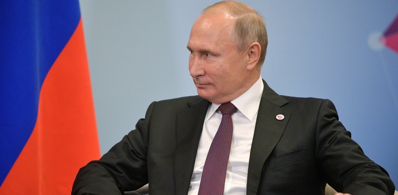 Ν.Πεσκόφ: «Ο Β.Πούτιν δεν έχει κάνει ακόμη το ρωσικό εμβόλιο – Ως επικεφαλής του κράτους δεν μπορεί να γίνει εθελοντής»