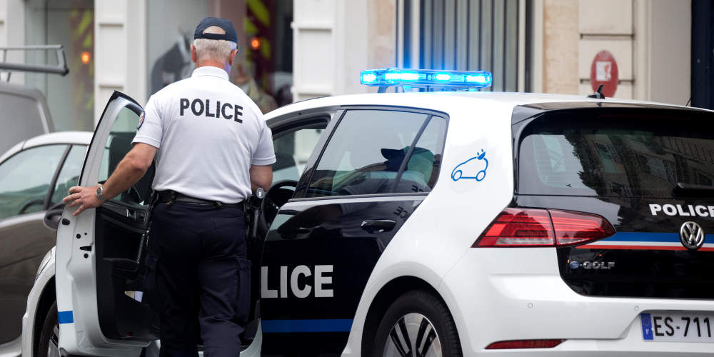Γαλλία: Άνδρας βγήκε από την καραντίνα για να πάει να… «σπάσει τα μούτρα κάποιου»