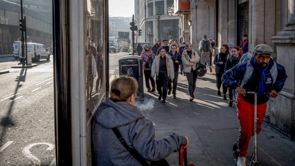 Οριστικά λήγει το lockdown η Βρετανία στις 2 Δεκεμβρίου: Το αντικαθιστά με σύστημα περιορισμών στις περιφέρειες