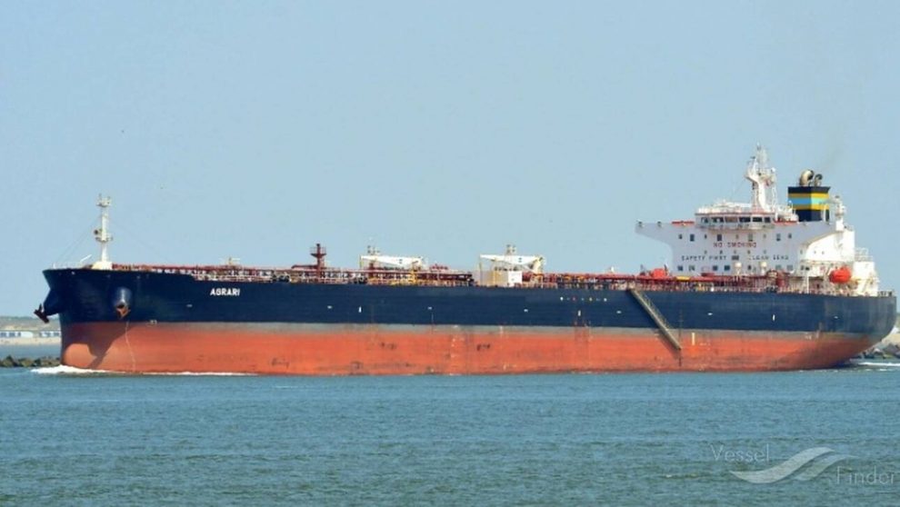 Αυτό είναι το ρήγμα στο ελληνικό τάνκερ που χτυπήθηκε από νάρκη στην Σαουδική Αραβία (φωτο)