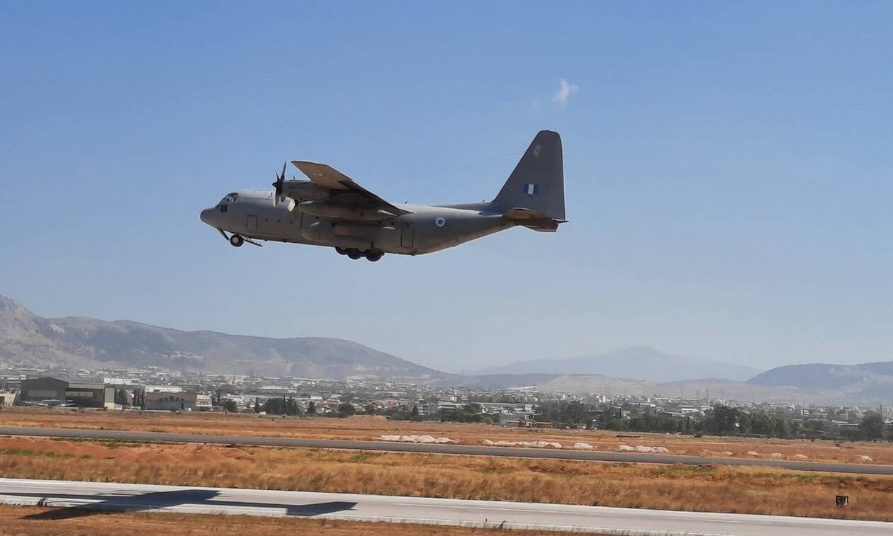 Στο αεροδρόμιο της Χρυσούπολης το C-130 – Θα μεταφέρει τρεις ασθενείς με κορωνοϊό στην Αθήνα
