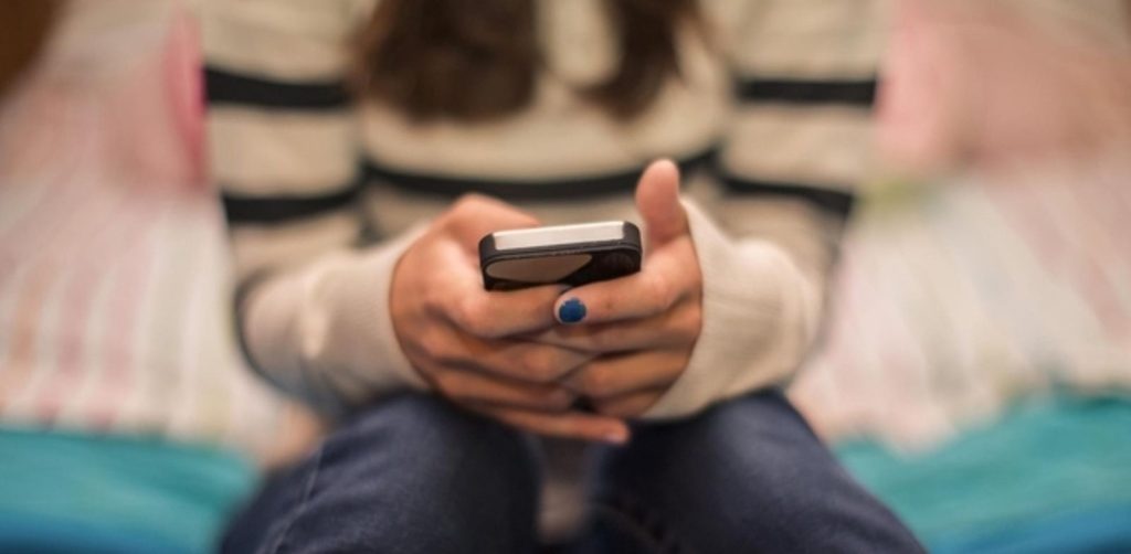 Αυτά είναι τα ζώδια που είναι πιο πιθανό να στείλουν μήνυμα στους πρώην τους εν μέσω καραντίνας