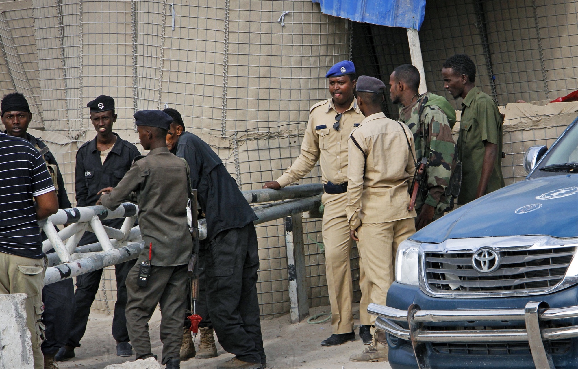 Τουλάχιστον 7 νεκροί από βομβιστή-αυτοκτονίας στην Σομαλία