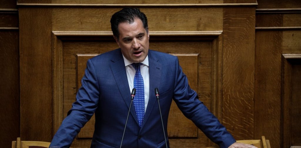 Α.Γεωργιάδης: Τα τέσσερα δεδομένα για να ανοίξει η εστίαση και το λιανεμπόριο