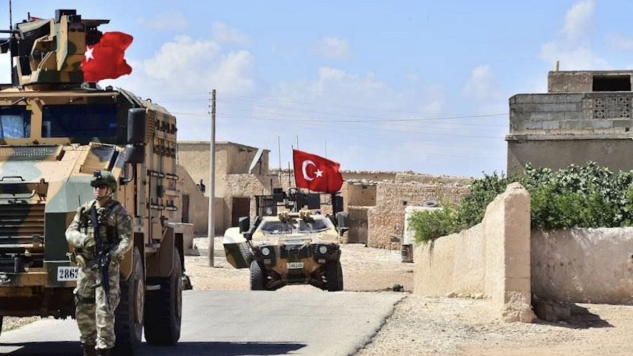 Συρία: Τούρκοι έπληξαν θέσεις του SDF