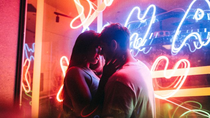 Ζώδια: Ποια «δεν το έχουν» στον ερωτικό τομέα