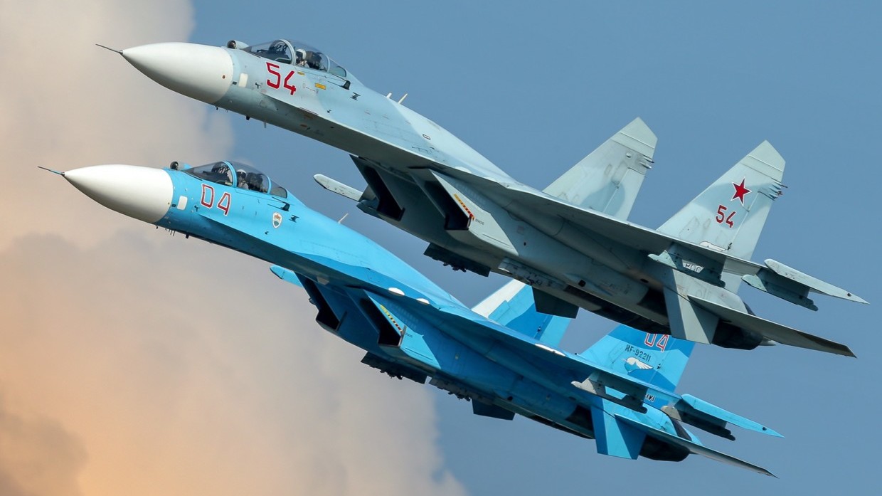 Συνεχίζεται η ένταση στην Κριμαία – Ρωσικό Su-27 αναχαίτισε αμερικανικό RC-135