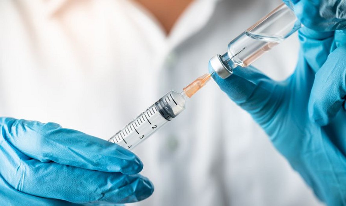 Η Μ.Βρετανία συμφώνησε με την Moderna για επιπλέον 2 εκατ. δόσεις εμβολίων κατά του κορωνοϊού
