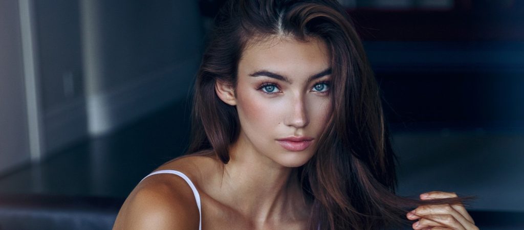 Lorena Rae: Το εντυπωσιακό μοντέλο με το υπέροχο κορμί και το… λάγνο βλέμμα (φώτο)