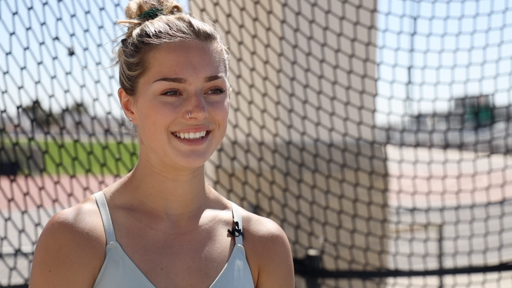 Η «καυτή» αθλήτρια του στίβου από τον Καναδά που θα σε κάνει να «χάσεις τον ύπνο σου» (φωτο)