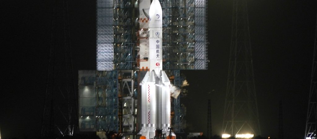 Ιστορική επιτυχία: Κινέζικο ρομποτικό σκάφος προσσεληνώθηκε (βίντεο)