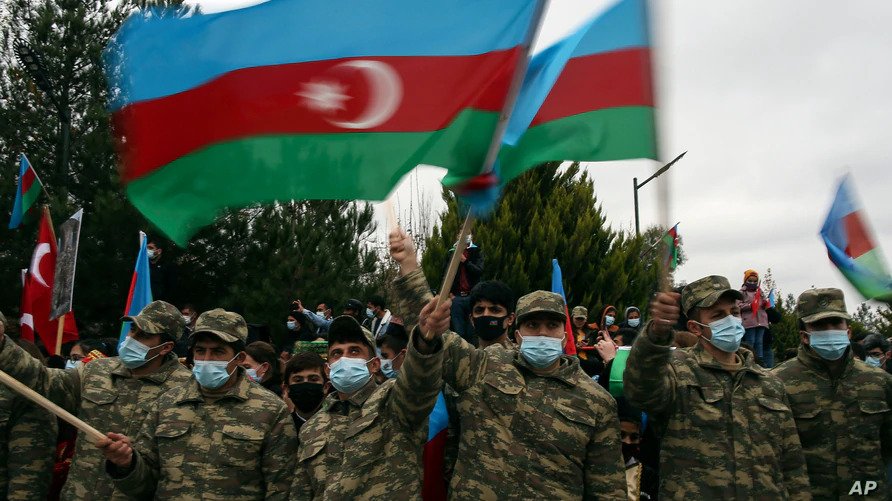 Περικυκλώνεται η Αρμενία: Οι Αζέροι μπήκαν στο Λατσίν – Οι Τούρκοι μετακινούν στρατό στα σύνορα