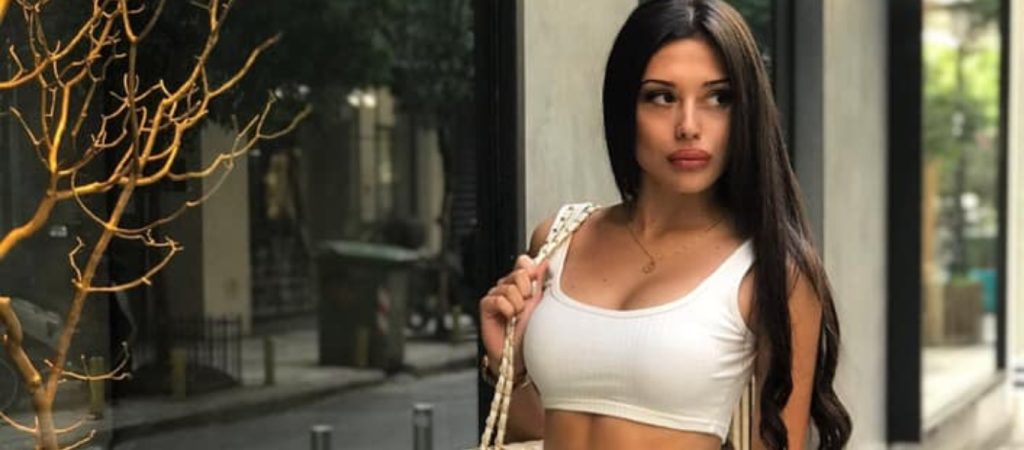 Φαίνεται το έχει το επίθετο – Αυτή είναι η εντυπωσιακή Χ.Μ.Μαλέσκου (φώτο)