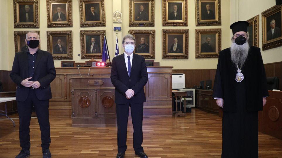 Συνάντηση Χρυσοχοΐδη-Μώραλη-Σεραφείμ ενόψει των εορτασμών Αγίου Νικολάου και Αγίου Σπυρίδωνα