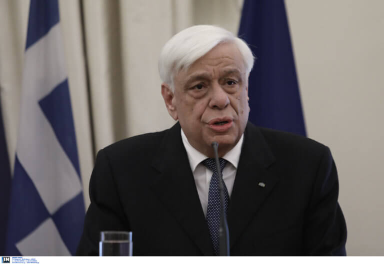 Δεν λέει να «χωνέψει» την… μη ανανέωση της θητείας του ο Π.Παυλόπουλος