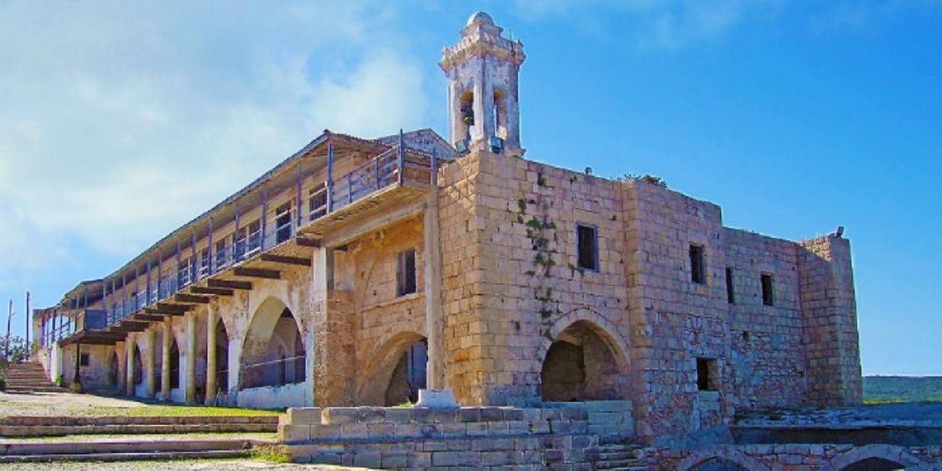 Οι Τουρκοκύπριοι απαγόρευσαν την λειτουργία του μοναστηριού του Αγ. Ανδρέα ανήμερα της γιορτής – Εδώ ανοίγουμε τζαμιά