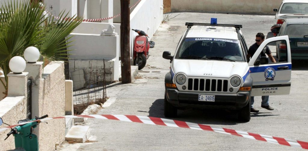 Έγκλημα στη Σαντορίνη – Οικογένεια 69χρονου ξενοδόχου: «Θέλουμε να τιμωρηθεί ο δράστης»