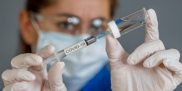 Η πορεία των εμβολίων για τον κορωνοϊό από τον Δεκέμβριο του 2019 μέχρι σήμερα