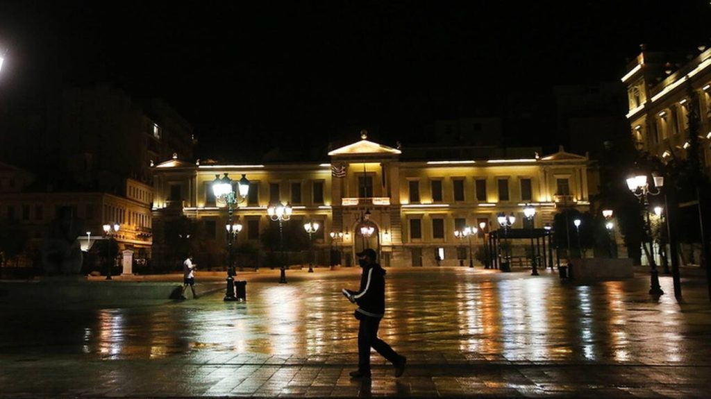 Μερική άρση καραντίνας για μικρά καταστήματα – Για τους υπόλοιπους lockdown τουλάχιστον μέχρι τις 21 Δεκεμβρίου