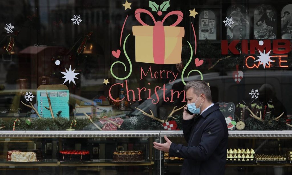 Υπ.Ανάπτυξης και Επενδύσεων: Τη Δευτέρα 7 Δεκεμβρίου ανοίγουν τα εποχικά καταστήματα