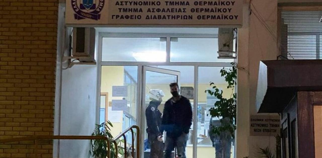 Θεσσαλονίκη: Δύο συλλήψεις για επίθεση με μολότοφ στο Α.Τ.Θερμαϊκού