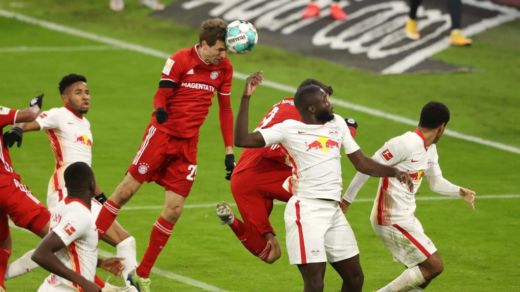 Bundesliga: Ματσάρα (3-3) ανάμεσα σε Μπάγερν και Λειψία