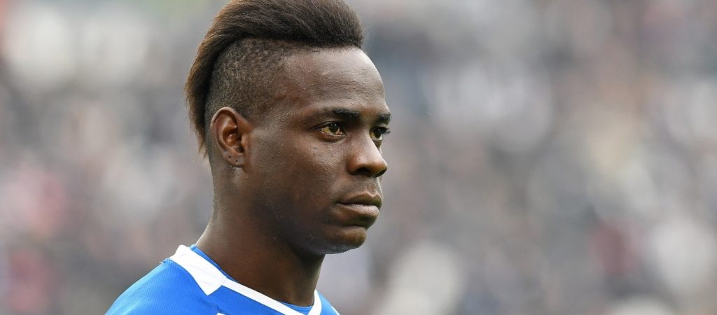 Μ.Μπαλοτέλι: «Εσύ που έσπασες το αμάξι μου προσευχήσου να μη σε βρω» (βίντεο)