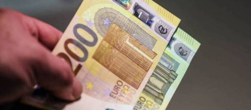 Eπιστρεπτέα προκαταβολή 5: Οι νέοι όροι για τα φθηνά κρατικά δάνεια – Ποιοι είναι οι δικαιούχοι