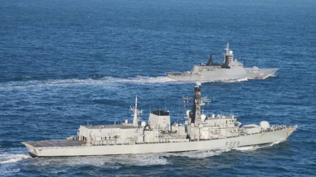 Ρωσικά και ΝΑΤΟϊκά πολεμικά σε ασκήσεις ανοιχτά του Πακιστάν