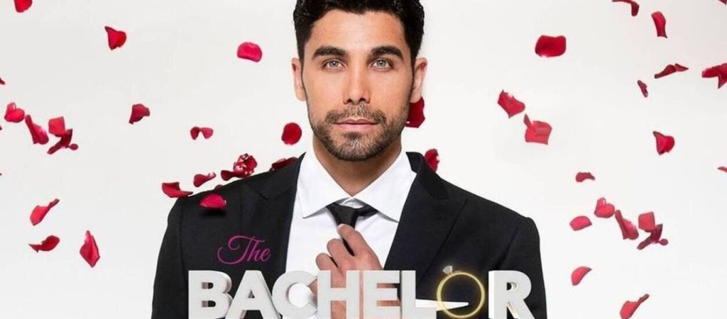 The Bachelor: Ο Ε.Μποτρίνι «μπουκάρει» στο παιχνίδι και απειλεί να διώξει όλες τις κοπέλες (βίντεο)