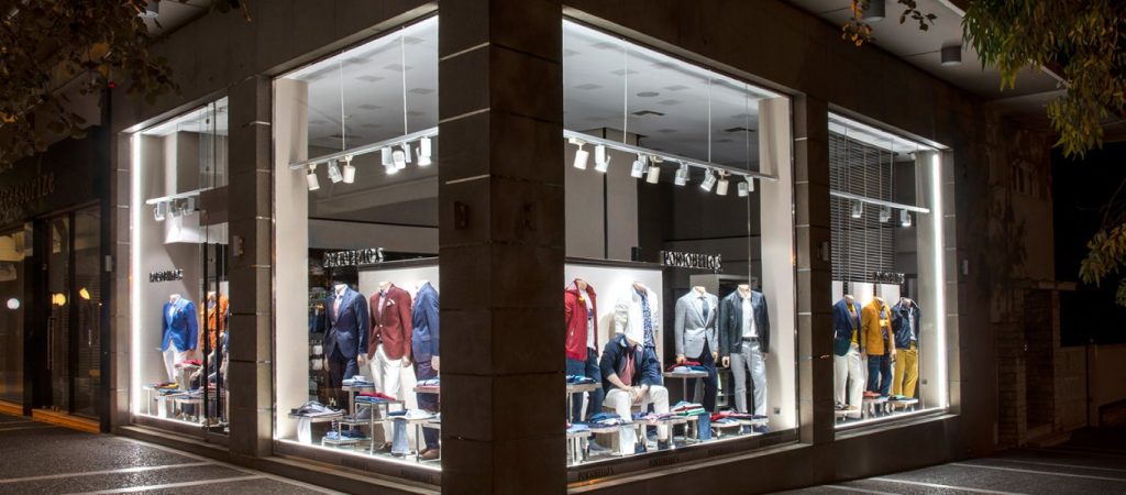 «Ο θάνατος του εμποράκου»: Στις 21 Δεκεμβρίου αντί στις 14/12 θα ανοίξει (;) η λιανική – Η απόλυτη οικονομική καταστροφή