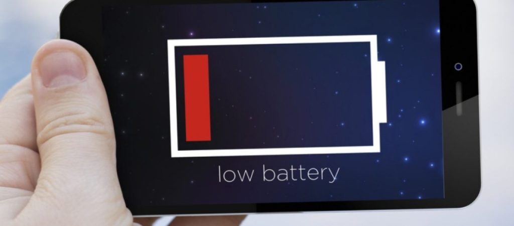 Δες πόσο κοστίζει η φόρτιση του κινητού σου για ένα χρόνο