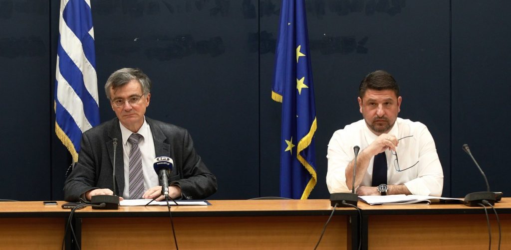 Κορωνοϊός: Έκτακτη σύσκεψη με Σ.Τσιόδρα-Ν.Χαρδαλιά για τη δυτική Αττική