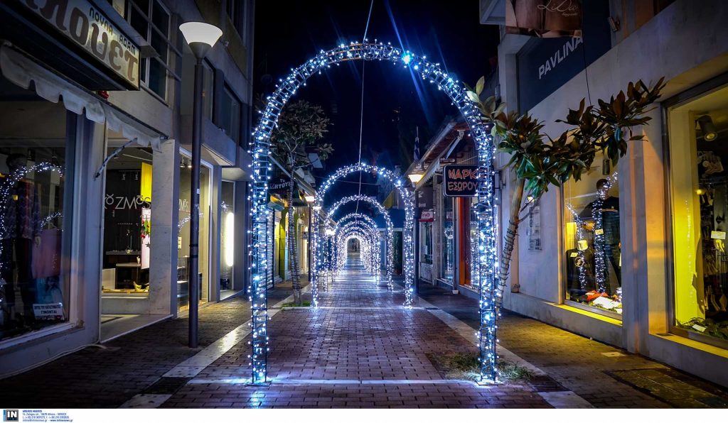 Κορωνοϊός: Προς νέα παράταση του lockdown – Σήμερα οι ανακοινώσεις για τον οδικό χάρτη των γιορτών και τα νέα μέτρα