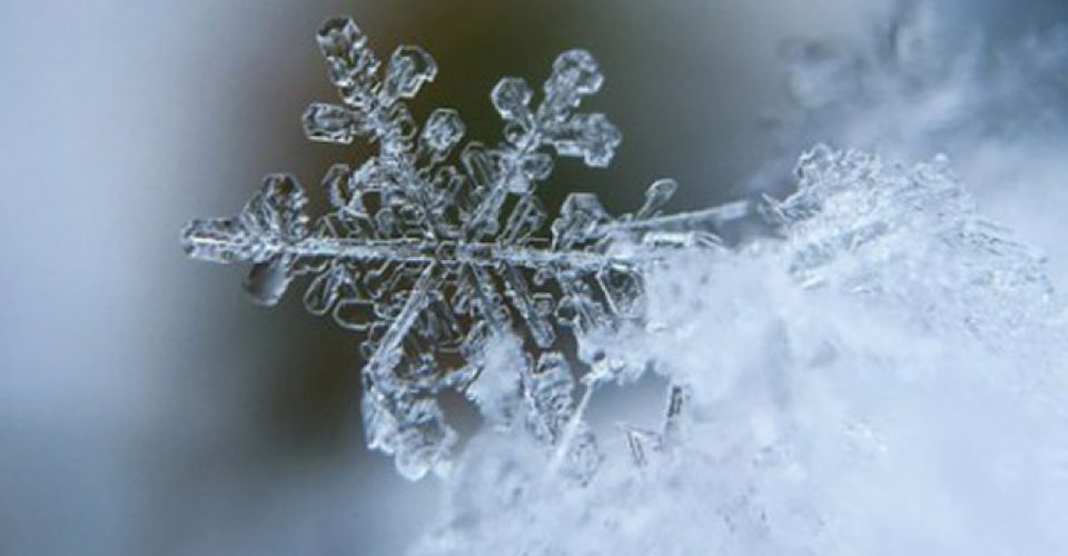 Τρεις τροφές που αυξάνουν φυσικά τη θερμοκρασία του σώματος