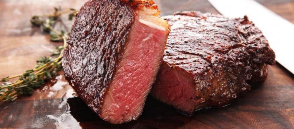 Το γνωρίζατε; – Να τι είναι το κόκκινο υγρό στο συσκευασμένο κρέας