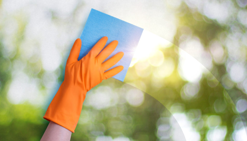 Πέντε εναλλακτικές χρήσεις του καθαριστικού τζαμιών που σίγουρα δεν ξέρετε