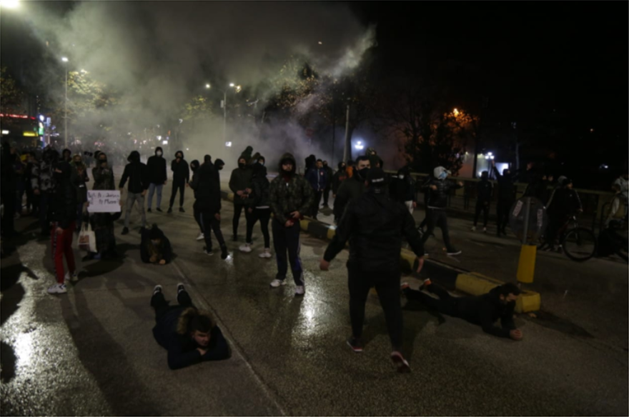 Αλβανία: Συνεχίζονται για 5η μέρα τα επεισόδια για τον θάνατο του 25χρονου από αστυνομικό (βίντεο-φωτο)