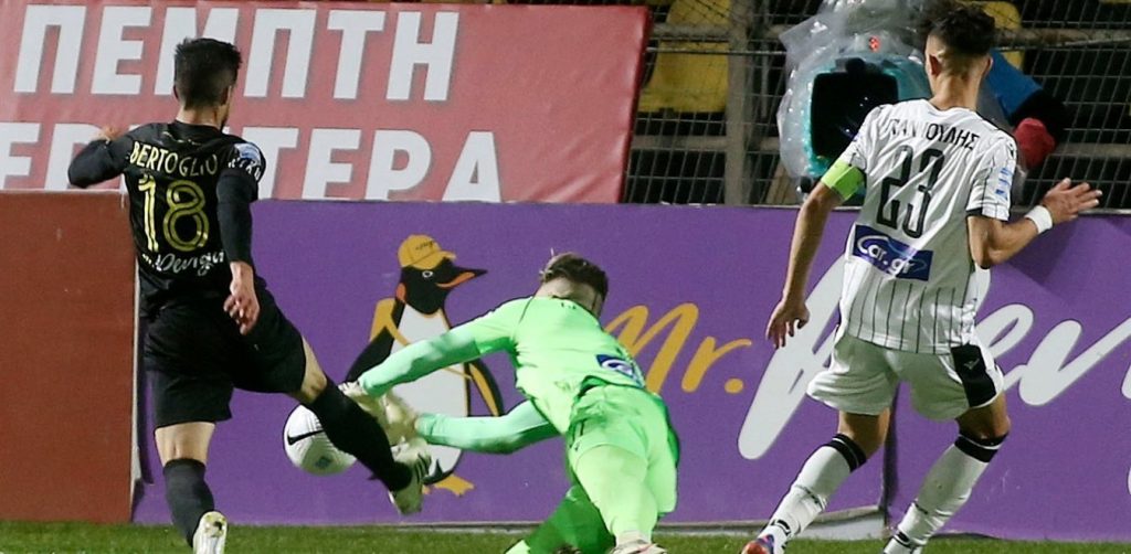 Ο Ολυμπιακός καταγγέλλει απόπειρα δωροδοκίας του τερματοφύλακα του Άρη – Μήνυση καταθέτει ο ΠΑΟΚ