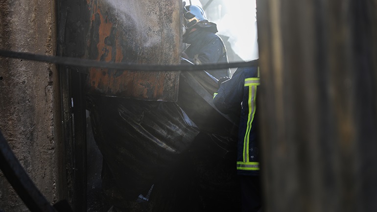 Πάτρα: Διαρροή χημικής ουσίας σε εργοστάσιο – Κινδύνεψε εργαζόμενος