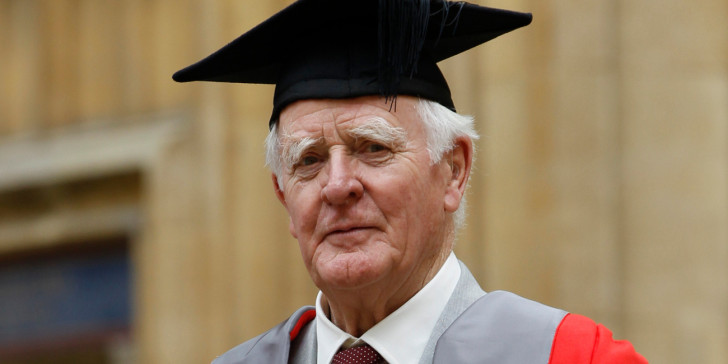 Βρετανία: Πέθανε ο διάσημος συγγραφέας Τζον Λε Καρέ