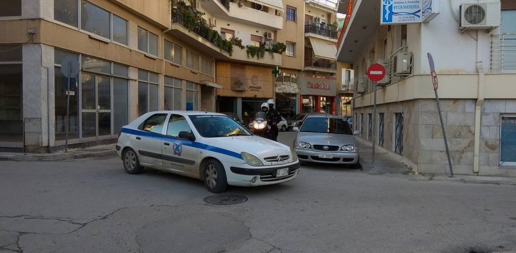 Δολοφονία στα Βριλήσσια: Τα πρώτα συμπεράσματα της νεκροτομής – Τα περισσότερα τραύματα είναι πισώπλατα