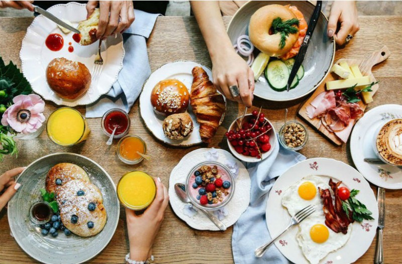 Βrunch: Πως και πότε ξεκίνησε αυτό το «φαινόμενο»;