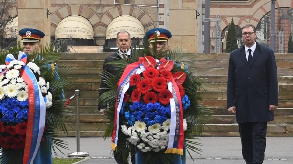 Στο πλευρό της Ρωσίας η Σερβία – Βούτσιτς σε Λαβρόφ: «Δεν θα επιβάλλουμε κυρώσεις στη Ρωσία»