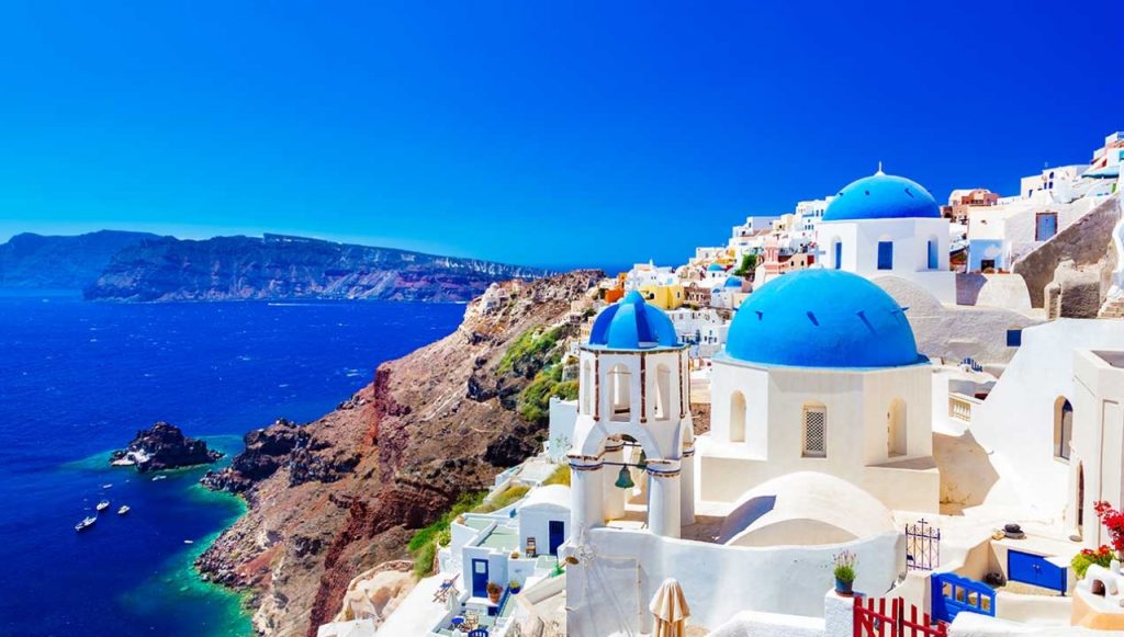 Η Σαντορίνη αναδείχθηκε και πάλι καλύτερο νησί της Ευρώπης