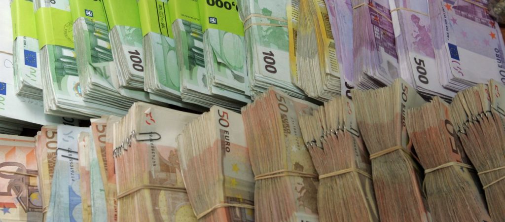 Τετέλεσται η ελληνική οικονομία: Πάνω από 20 δισ. έλλειμμα στο ενδεκάμηνο του 2020 σε σχέση με το αντίστοιχο του 2019!